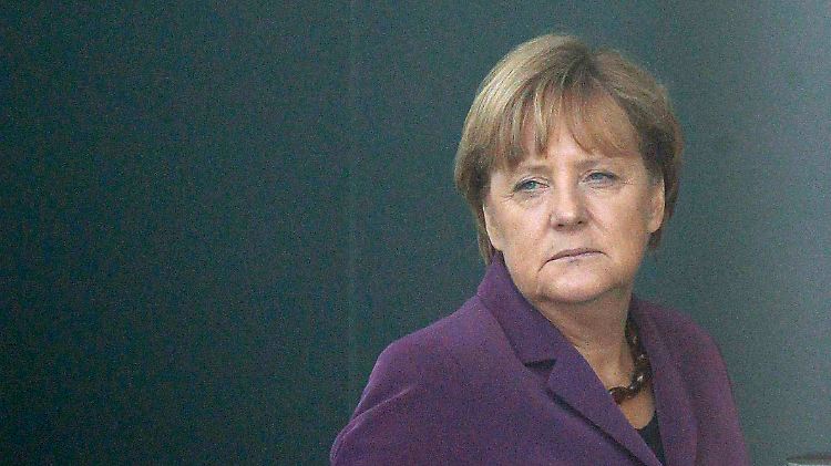 Merkel wartet auf Besuch aus Finnland - und wirkt erschöpft. Euro-Müdigkeit?