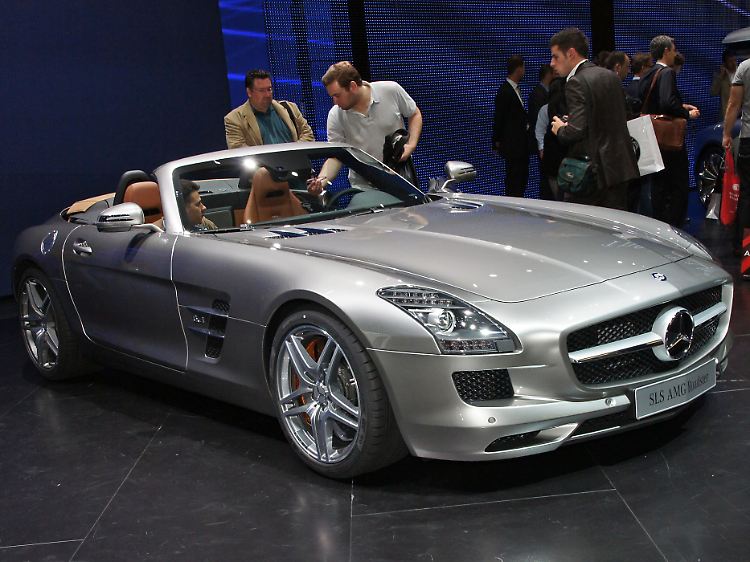 Der Mercedes SLS AMG Roadster.