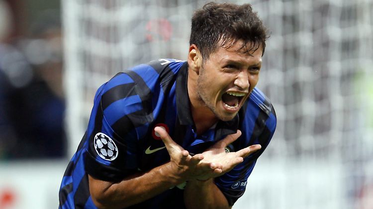 Fehlstarter: Mauro Zarate hatte mit Inter Mailand einige Chancen, verlor aber dennoch - gegen Trabzonspor!