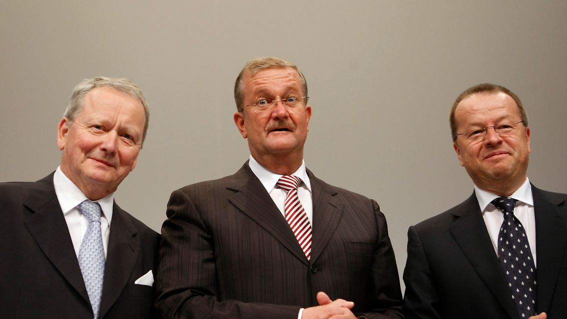 DEU_Porsche_VW_Aufsichtsrat_Wiedeking_Haerter_FRA126.jpg1626088269022898325.jpg