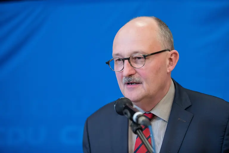 96dca68f2951b59d884a79b6abadf18e