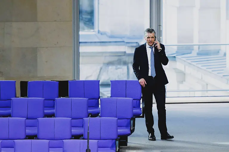 a7fb2ea8c38e0cb8af7ca4d84746a409