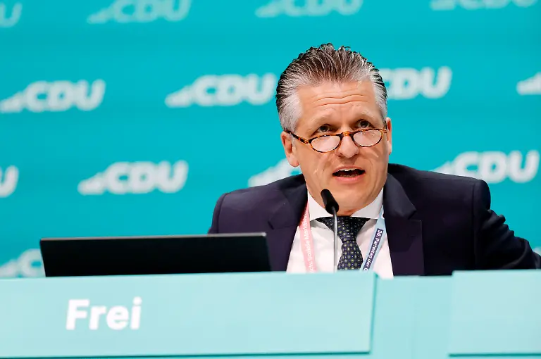 2d5d58300afcbbd034134b66c8db2726