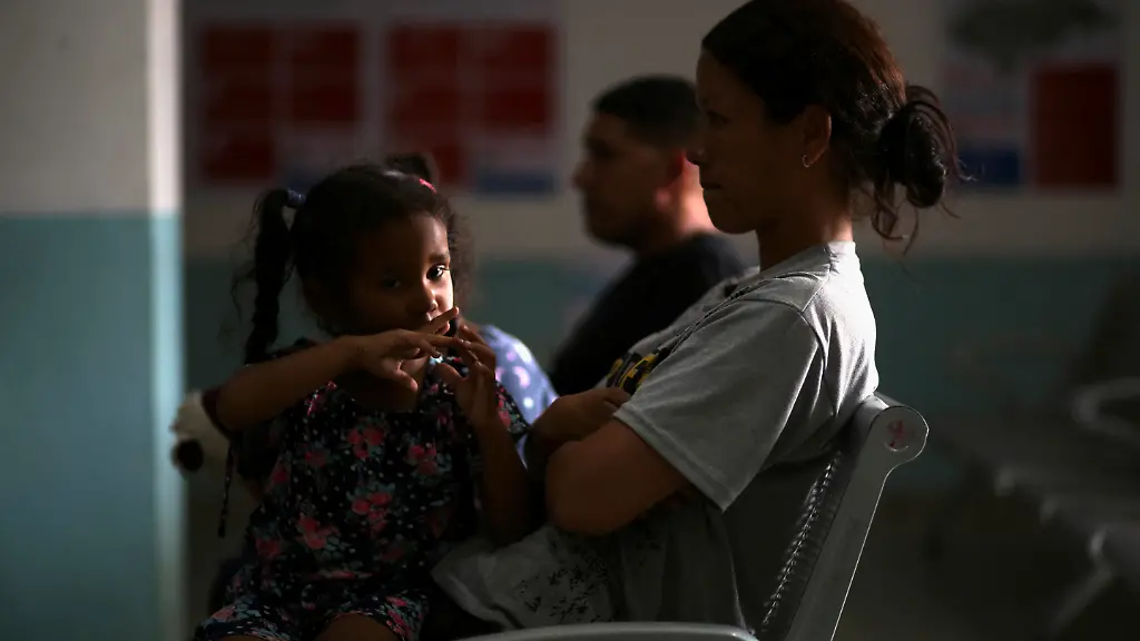 9bd1982e32c104d698cd8f554498bfe7