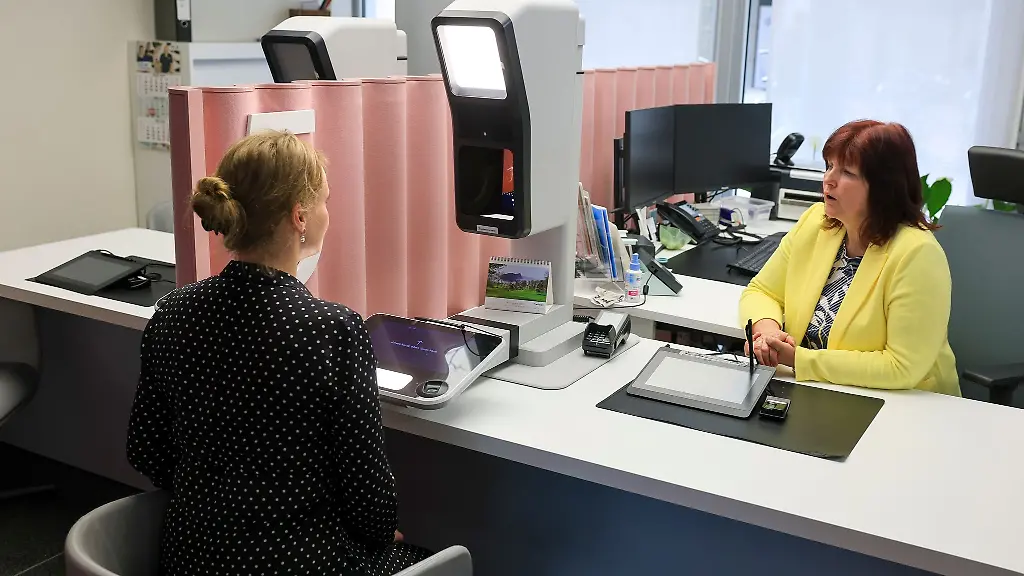 Sachsens-Kommunen-ringen-mit-der-Einfuehrung-digitaler-Passbilder