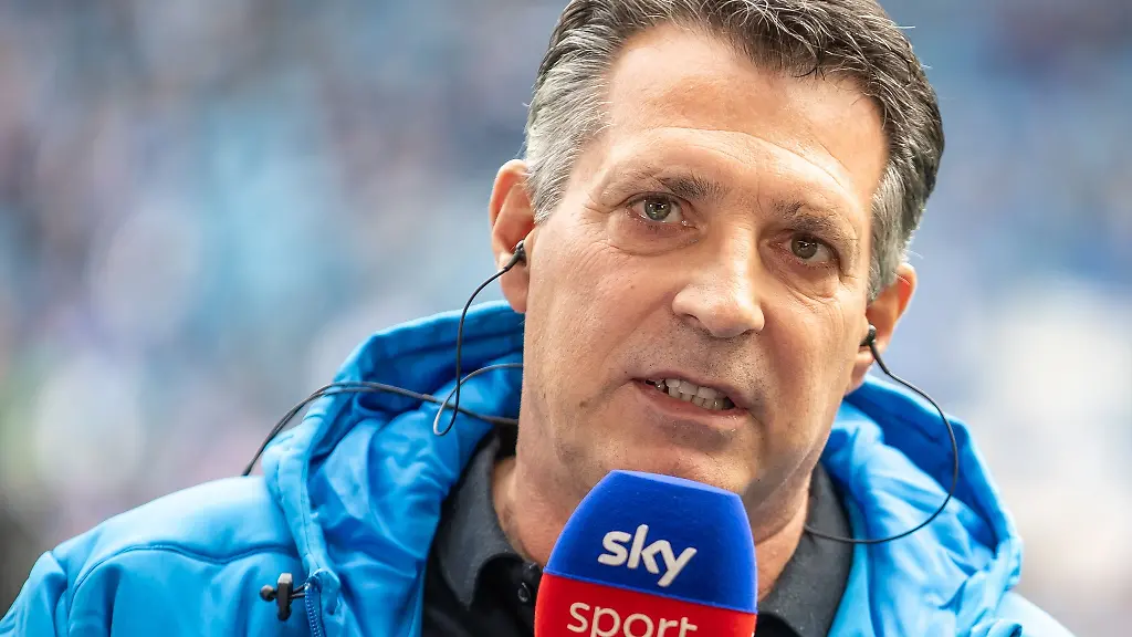 Der-neue-Saarbruecker-Coach-Alois-Schwartz-will-ein-erfolgreiches-Debuet-feiern