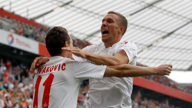 Milivoje Novakovic und Lukas Podolski schossen in Leverkusen drei der vier Tore für den FC.