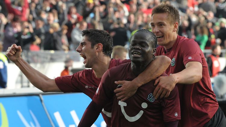 Didier Ya Konan, Mitte, machte die Überraschung perfekt.