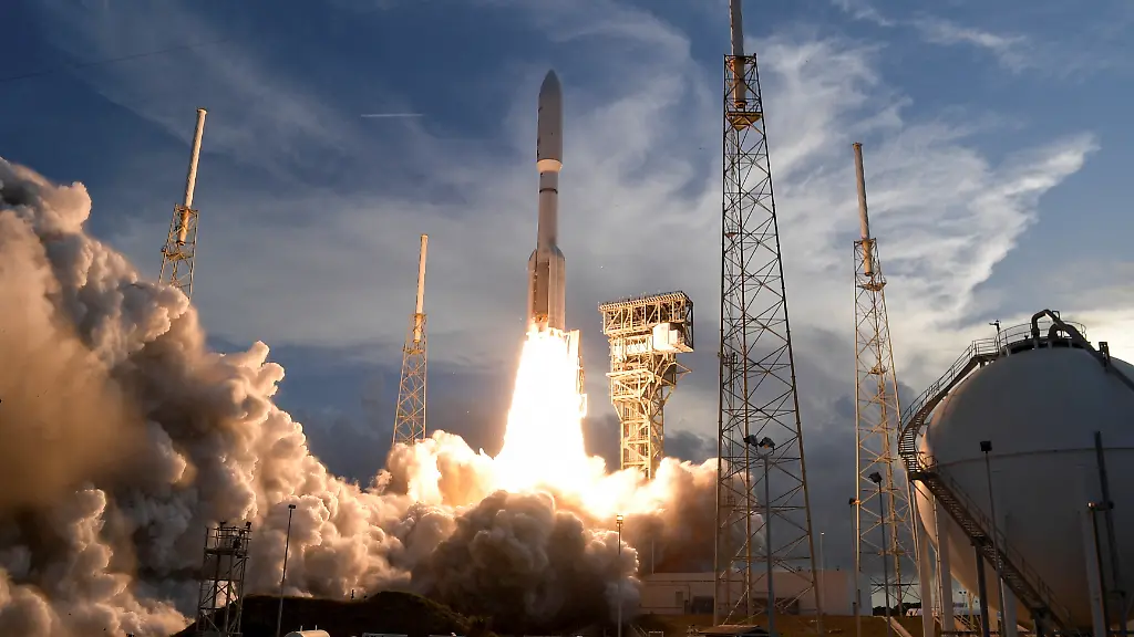 e9166b34a2a778eaf3ffeb3aeaeb199b