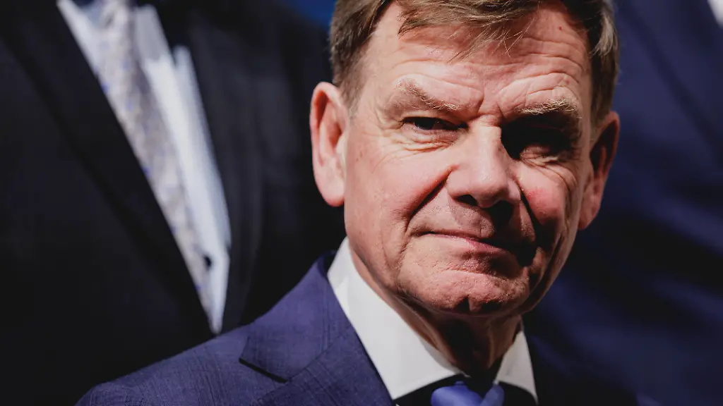 bd1d66cb0531799ac2daff55811f58ef