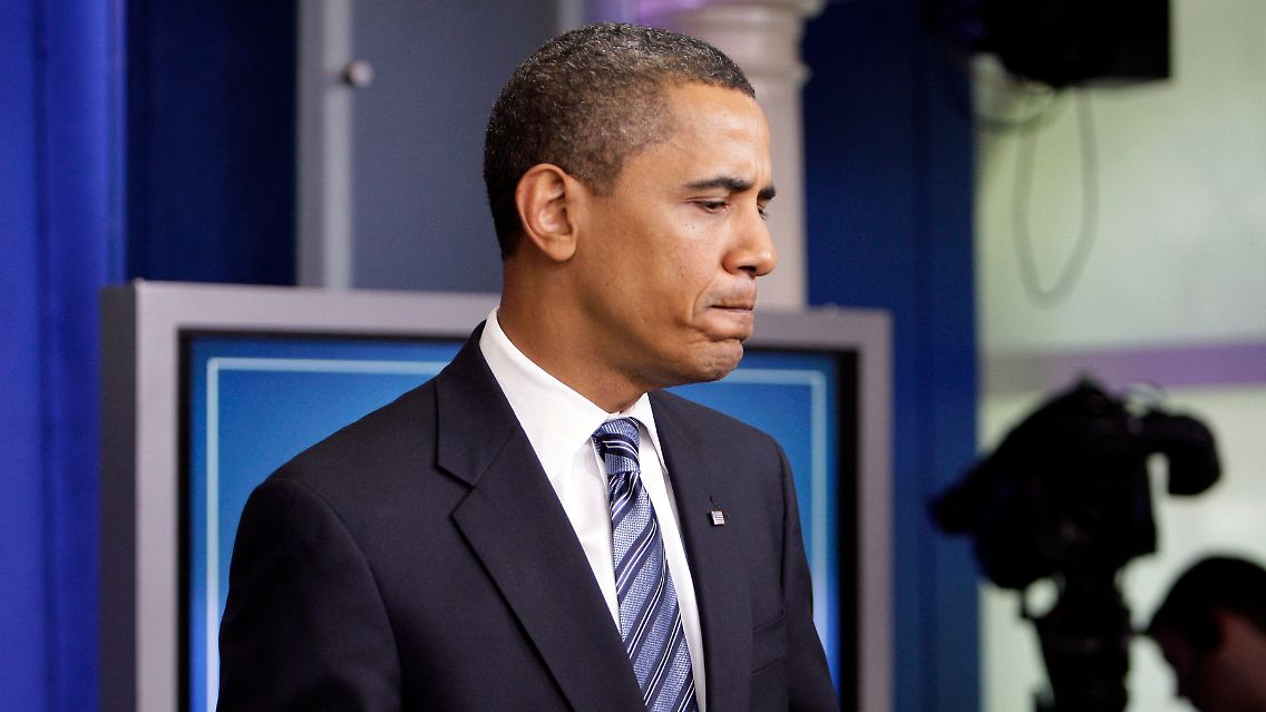 Obama bedauert, dass er selbst zu dem Medienwirbel beigetragen und von seinen Reformplänen abgelenkt hat.