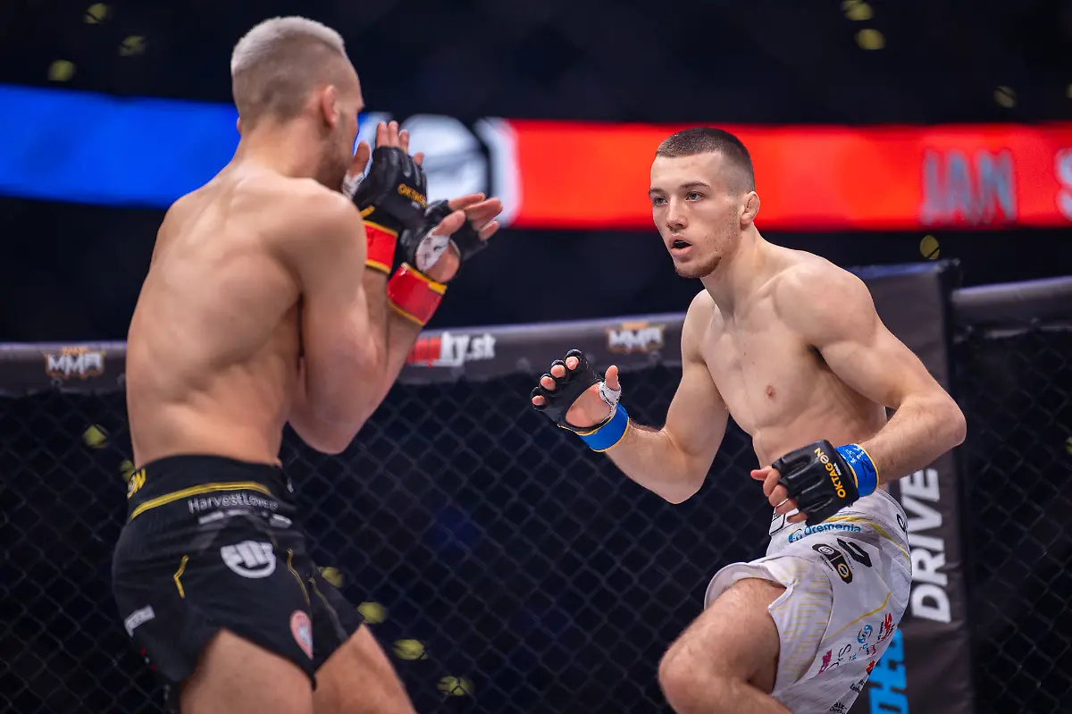 OKT64EV-Kikinder-low-097