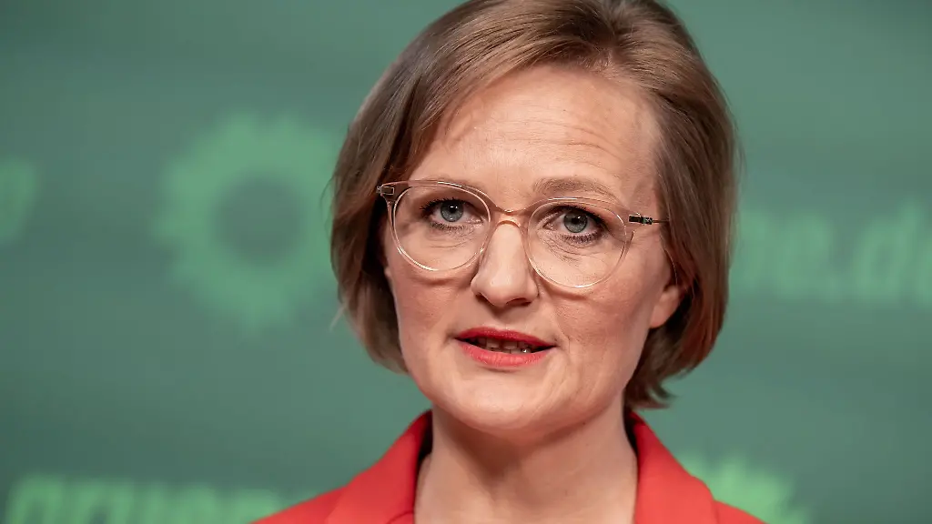 Franziska-Brantner-ist-neben-Felix-Banaszak-seit-November-2024-eine-Co-Vorsitzende-der-Gruenen