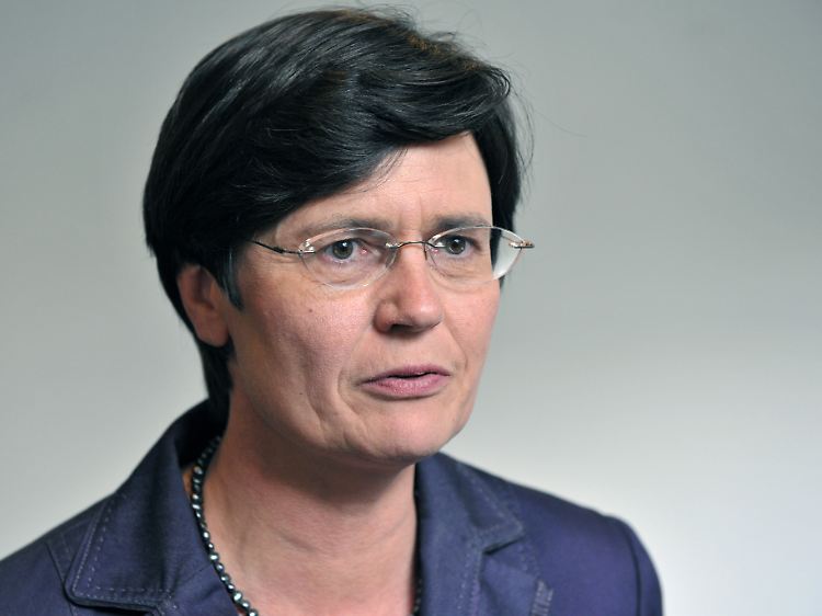 Ministerpräsidentin Christine Lieberknecht (CDU) dürfte über die "rote Laterne" für Thüringen nicht glücklich sein.