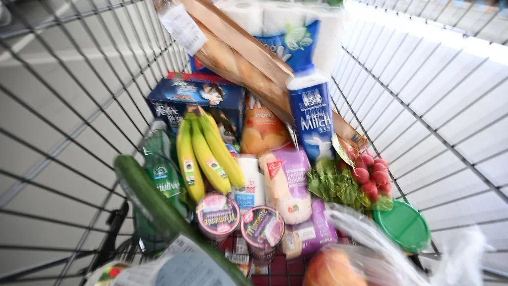 Vor-allem-bei-Nahrungsmitteln-und-alkoholfreien-Getraenken-sind-die-Preise-gestiegen