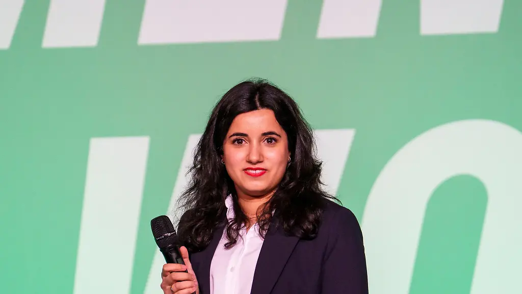 Seit-2021-sitzt-Misbah-Khan-fuer-die-Gruenen-im-Bundestag