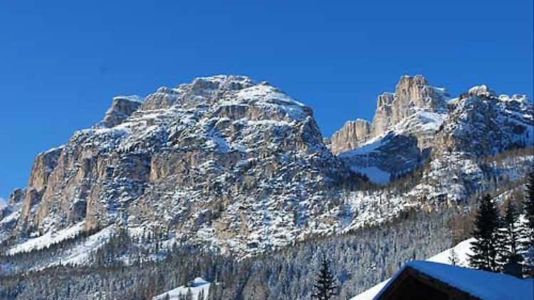 Die Alpen-Passtraßen sind fast alle wieder offen.