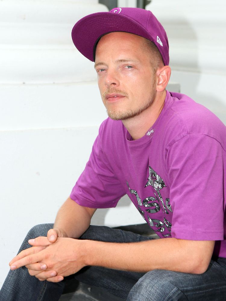2lgt0124.jpg6137359932046579878.jpg