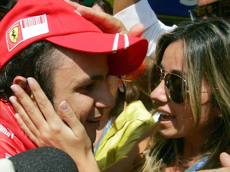 Felipe Massa mit seiner Frau Raffaela nach seinem Heim-Grand-Prix in Sao Paulo im Oktober 2007.
