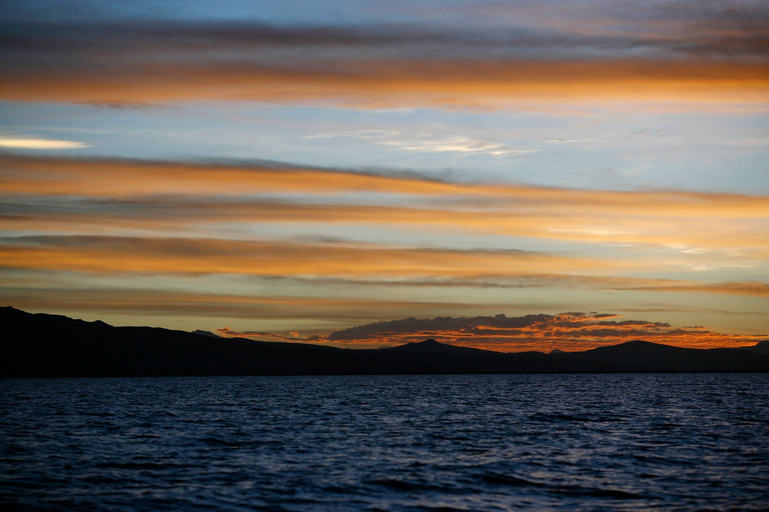 Der Titicaca-See ist Südamerikas größter See. Mit seinen mehr als 8200 Quadratkilometern ist er etwa 13 Mal größer als der Bodensee.