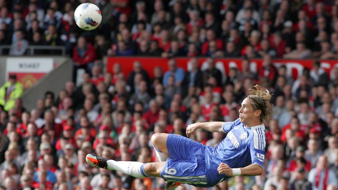 Akrobatisch, aber nicht erfolgreich: Torres hat seinen Torinstinkt in Liverpool gelassen.