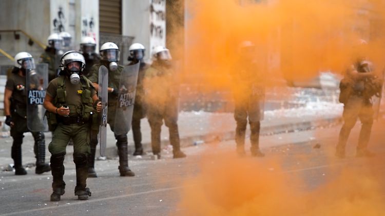 Neue Sparmaßnahmen, neue Proteste? Athen könnten heiße Tage bevorstehen.