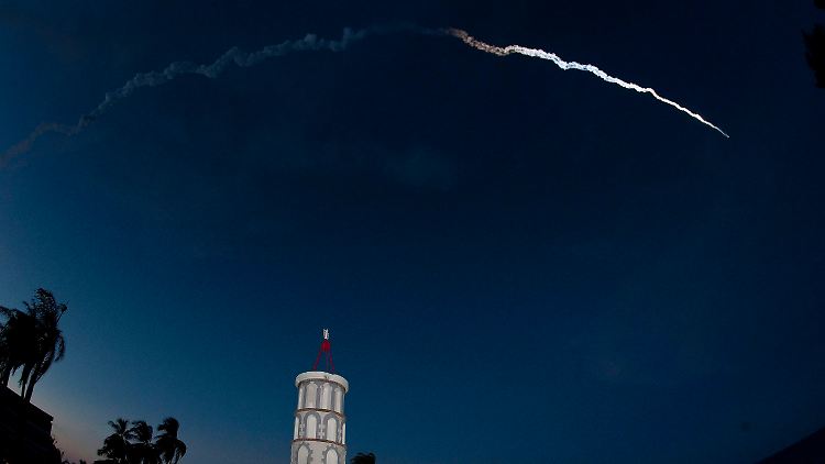 Nach einem halbstündigen Flug befanden sich die Satelliten in ihrer Umlaufbahn.