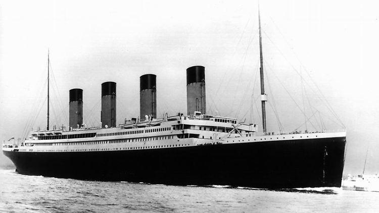 Die "Titanic": Niemand konnte ahnen, dass dieser als Wunder der Technik gefeierte Ozeandampfer auf den Meeresgrund sinken würde - und mit ihm rund 1500 Menschen.