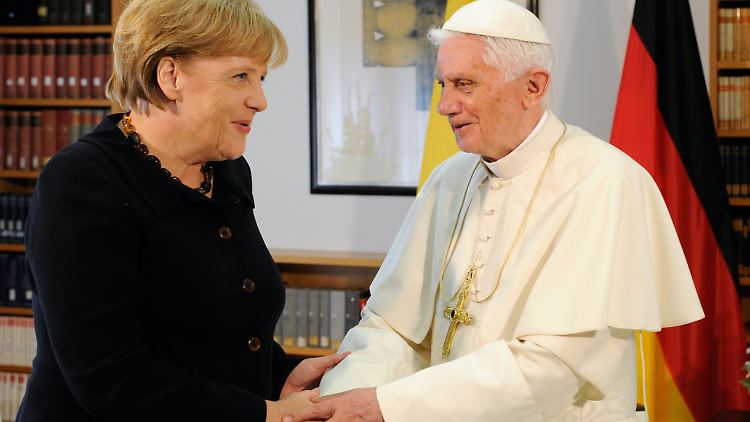 Merkel traf den Papst im Haus der deutschen Bischofskonferenz.