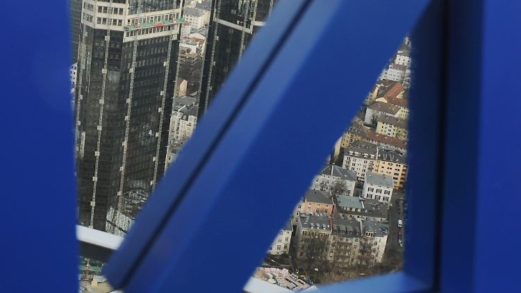 deutsche bank.jpg