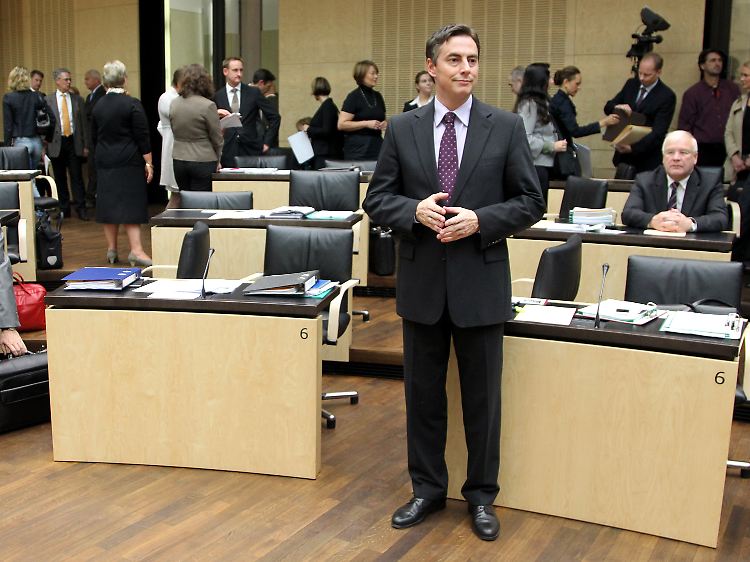 Niedersachsens Ministerpräsident David McAllister im Bundesrat: Fracking ist in Ordnung, CCS zu gefährlich.