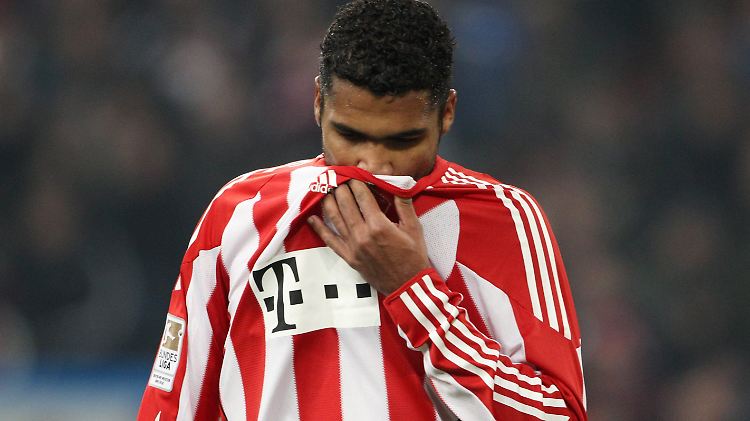 Bayerns Breno steht weiterhin in Verdacht, ein Brandstifter zu sein.