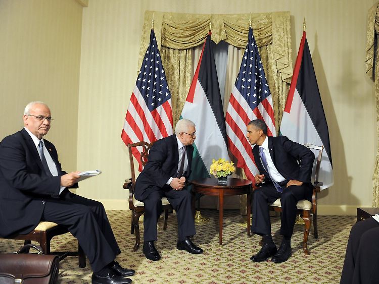 Erst am 21. September hatten Erekat (l.) und Palästinenserpräsident Mahmud Abbas (M.) bei US-Präsident Barack Obama (r.) für die palästinensische Sache geworben.
