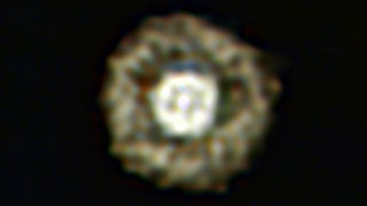 Das Himmelsobjekt IRAS 17163-3907 erinnert an ein Spiegelei.