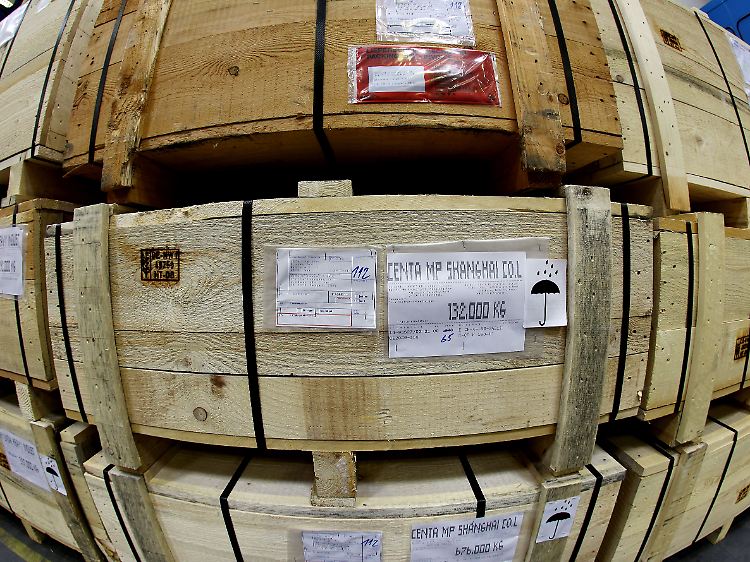 Stabile Kisten für den Export wertvoller Maschinen: Wenn nichts bestellt wird, gibt es hier nicht mehr viel zu tun.