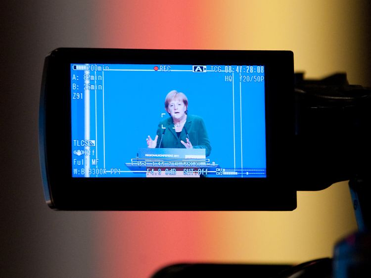 Merkel hat versucht, die Erwartungen zu dämpfen. Dennoch wären weniger als 311 Ja-Stimmen aus der Koalition ein Scheitern der Kanzlerin.
