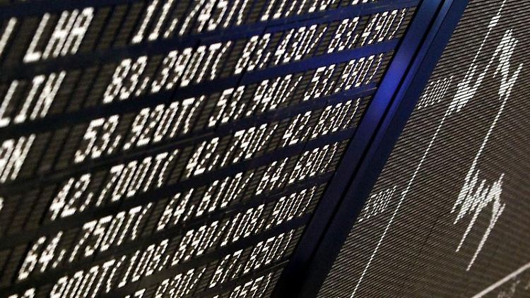 Mit ETFs können Anleger auf einen Index wie den Dax setzen. Technologie-Unternehmen aus dem Dax können nun auch in den TecDax aufgenommen werden.