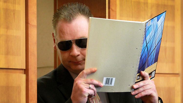 Olaf H. im Krefelder Gerichtssaal.