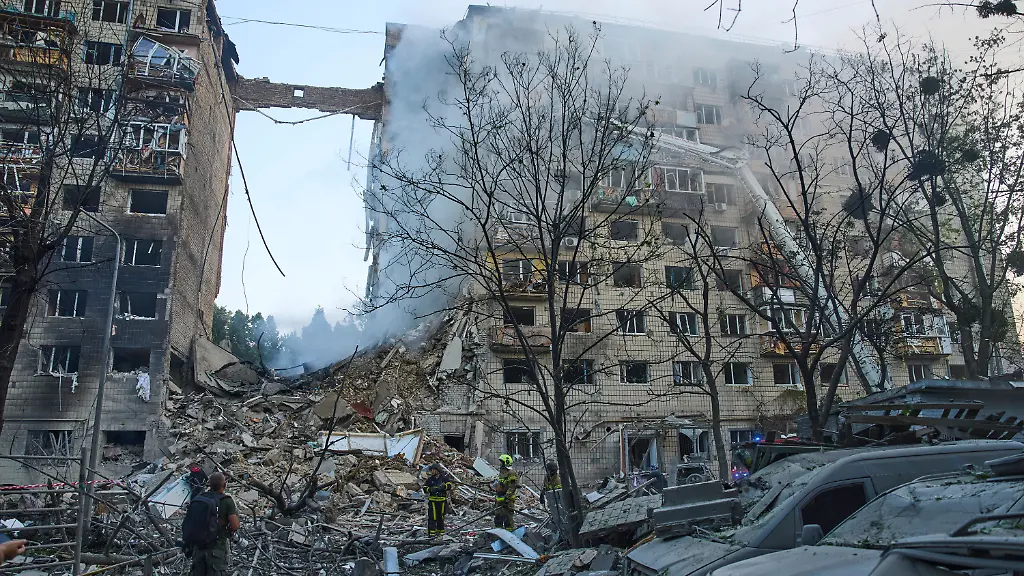 2e3bafcb2e82132afd0bf33fdf743dc3