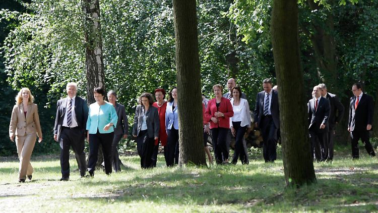 DEU_WAHL_SPD_Team_Steinmeier_KNO103.jpg4336373476724060326.jpg