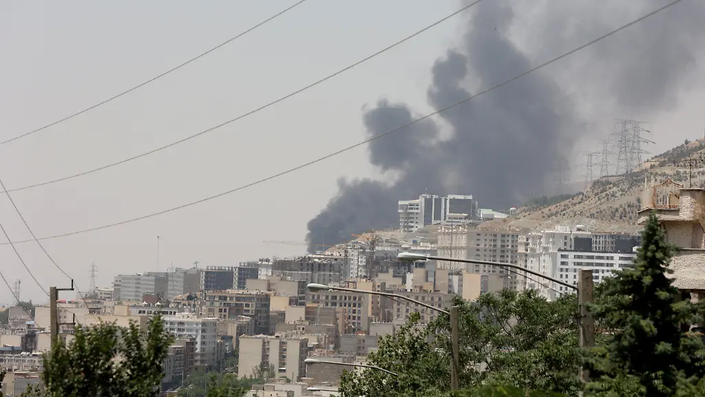 2025-06-16T104317Z-291417541-RC2M3FAOSZ5B-RTRMADP-3-IRAN-NUCLEAR