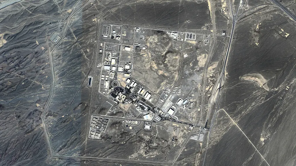 2025-06-13-GEarth-Natans-8k