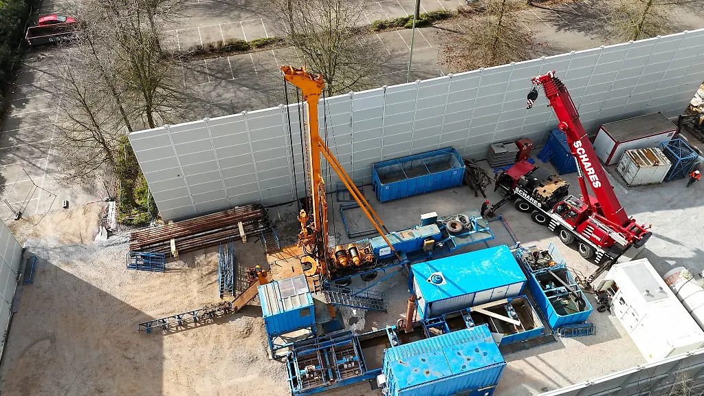 Bohren-nach-Erdwaerme-hier-die-Arbeiten-in-Krefeld