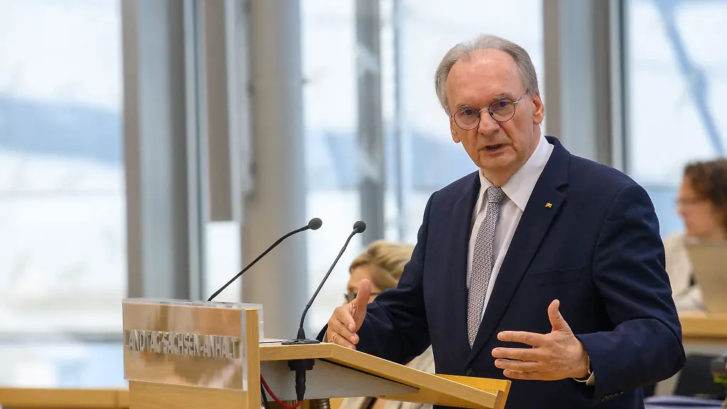 Dies-ist-mein-Heimatland-das-werden-sie-nicht-verhunzen-sagte-Ministerpraesident-Reiner-Haseloff-CDU