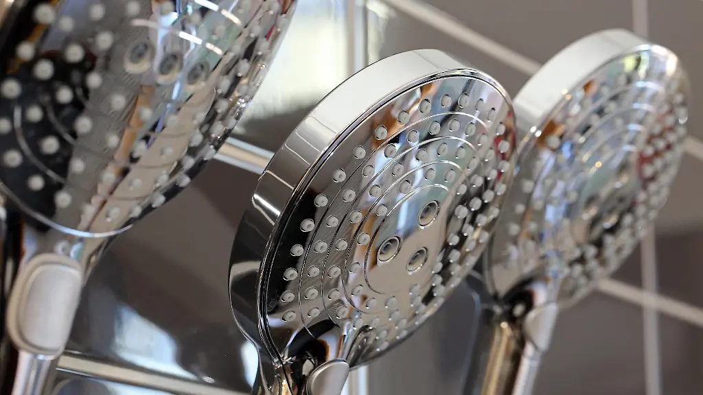 Duschkoepfe-Symbolbild