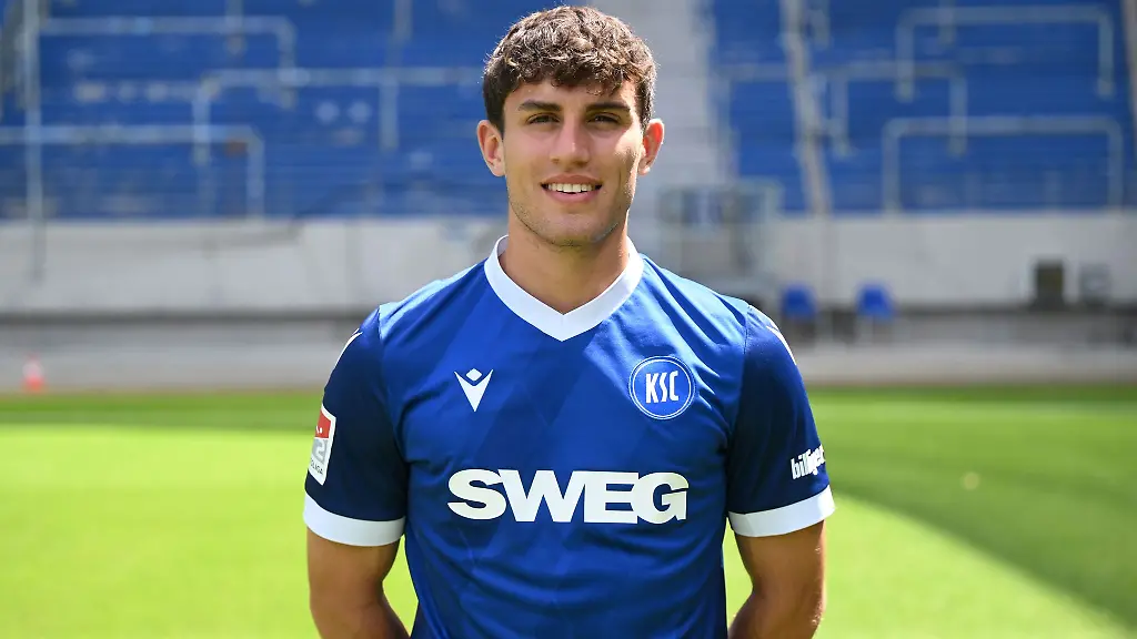 Benedikt-Bauer-spielt-kuenftig-in-Regensburg