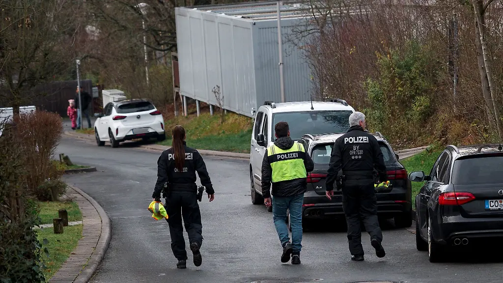 Die-Frau-war-nach-ihrem-Tod-zunaechst-mehrere-Tage-vermisst-worden-Ihre-Leiche-wurde-schliesslich-in-einem-Container-gefunden