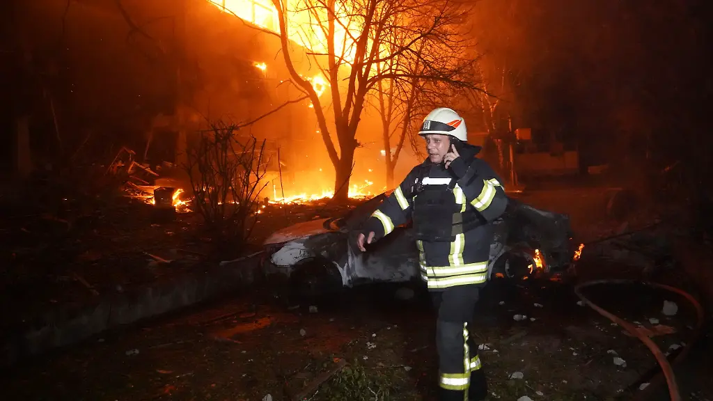 7cd0b03c372bdc90623d8b0a898aa980