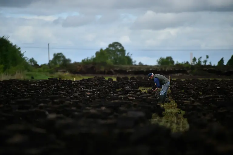 2025-06-07T113429Z-1289300395-RC2DEU9GK640-RTRMADP-3-IRELAND-ENERGY-PEATLANDS