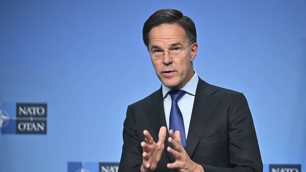 9aa60cb3271e5bab57e5aa3da4a37bb3